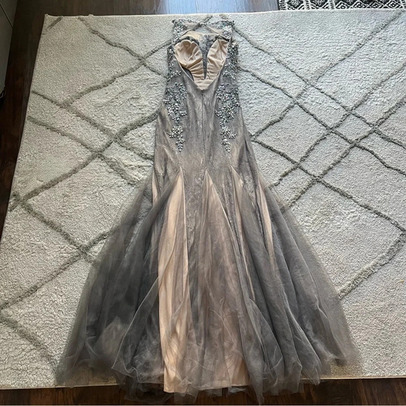 JVN BY JOVANI PROM PAGEANT FORMAL LONG MAXI DRESS GOWN silver nude cutout 2 - Picture 11 of 16